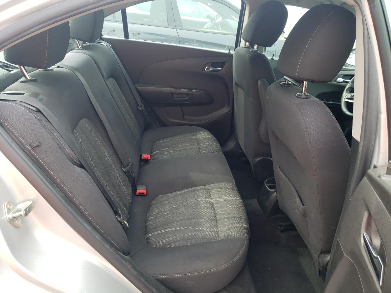 Photo 6 from auction – 2014 CHEVROLET SONIC LT with VIN 1G1JC5SH8E4186892