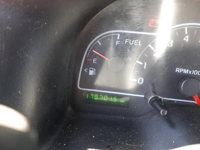 Photo 8 from auction – 2000 FORD WINDSTAR L with VIN 2FMZA514XYBA43219