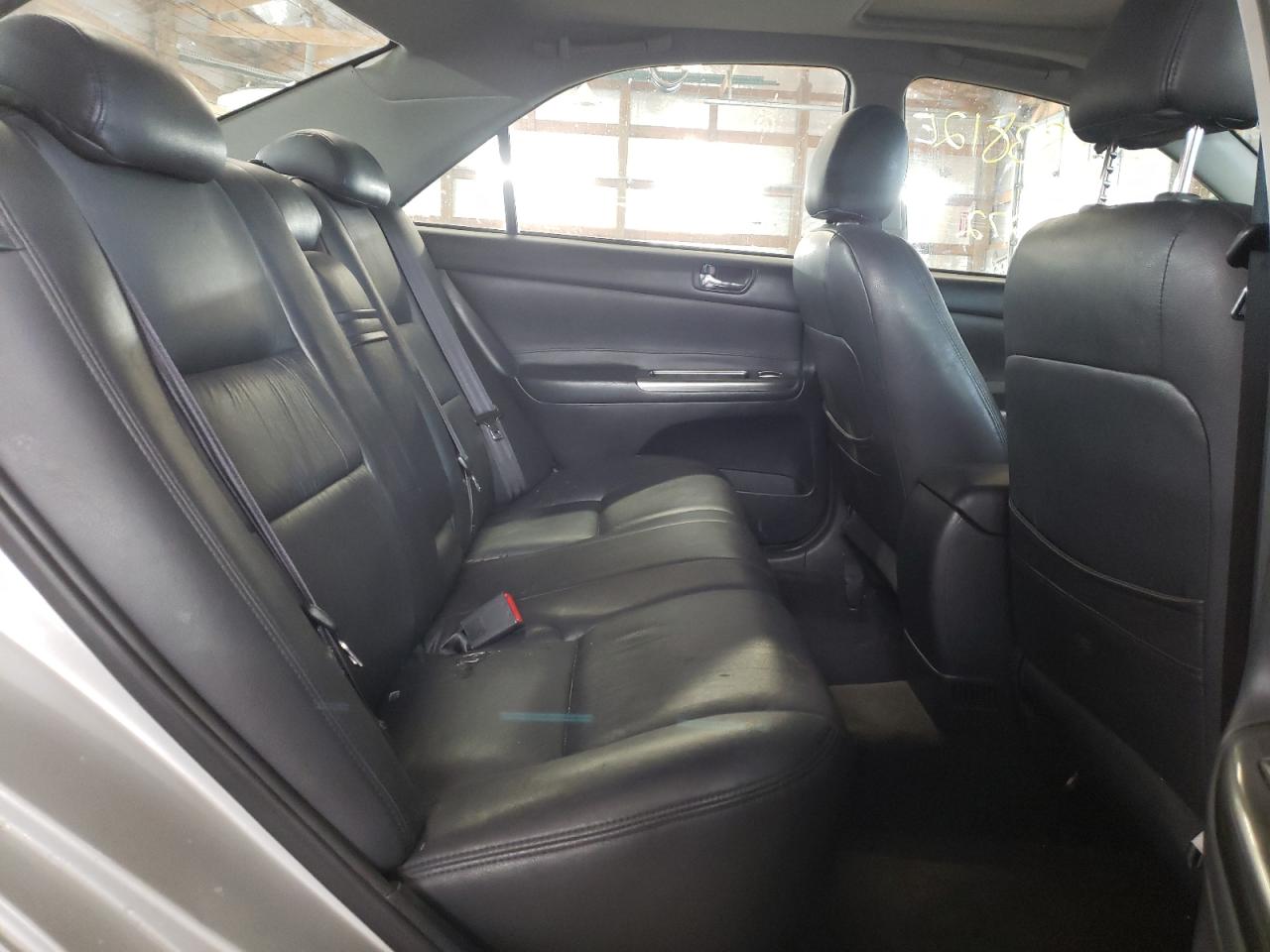 Photo 6 from auction – 2002 TOYOTA CAMRY LE with VIN 4T1BE32K62U091860