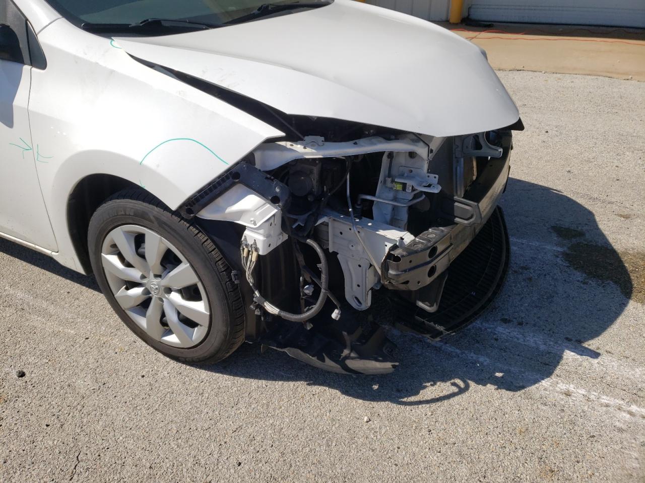 Photo 9 from auction – 2015 TOYOTA COROLLA L with VIN 2T1BURHE7FC459221