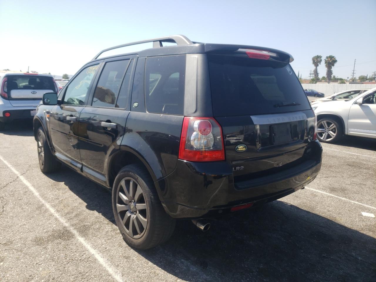 Photo 3 from auction – 2008 LAND ROVER LR2 HSE TE with VIN SALFT24N88H069012
