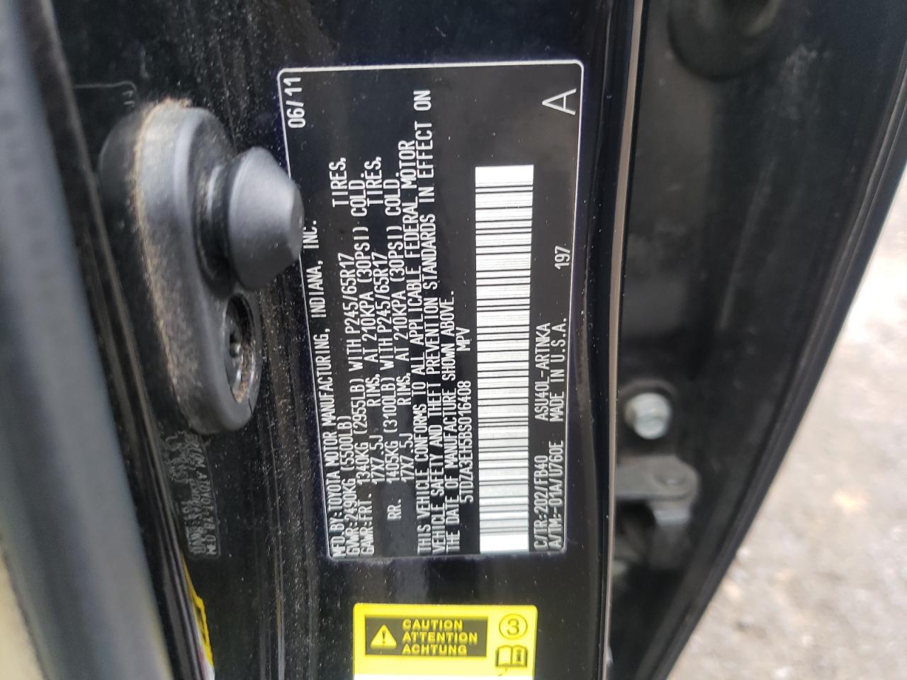 Photo 10 from auction – 2011 TOYOTA HIGHLANDER with VIN 5TDZA3EH5BS016408