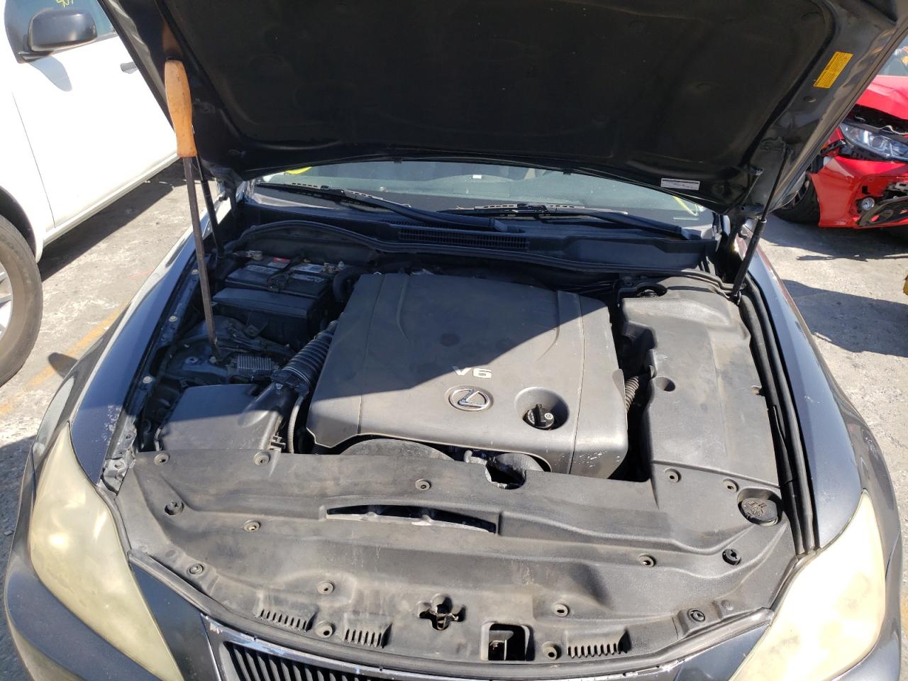 Photo 7 from auction – 2006 LEXUS IS 250 with VIN JTHCK262362004082