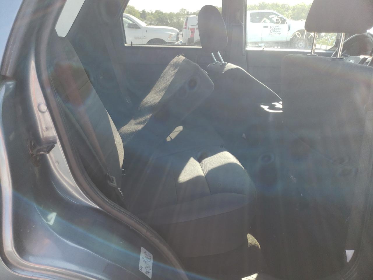 Photo 6 from auction – 2012 FORD ESCAPE XLT with VIN 1FMCU0D78CKA34135
