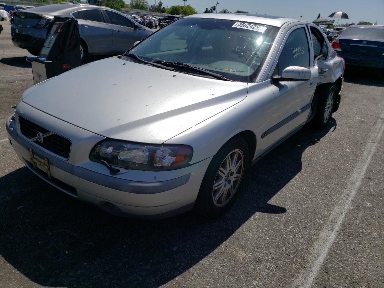 Photo 2 from auction – 2004 VOLVO S60 with VIN YV1RS64AX42323869