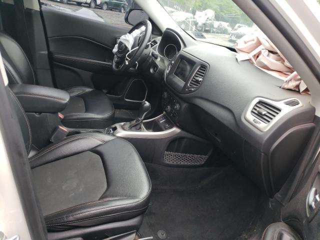 Photo 5 from auction – 2019 JEEP COMPASS LA with VIN 3C4NJCBB5KT651942