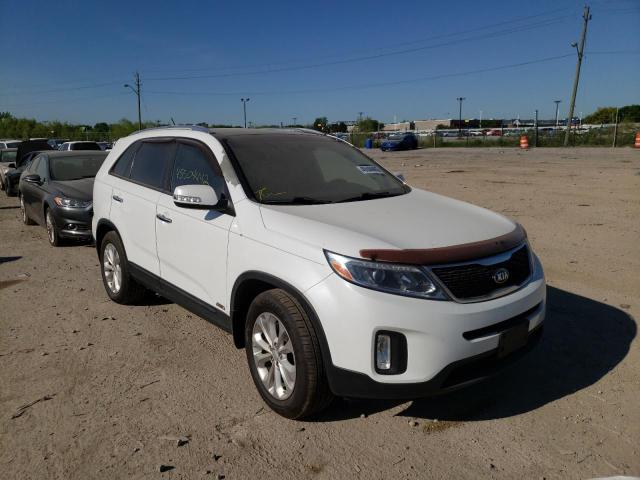 KIA SORENTO EX 2014 with VIN 5XYKUDA77EG545596 - Photo from auction