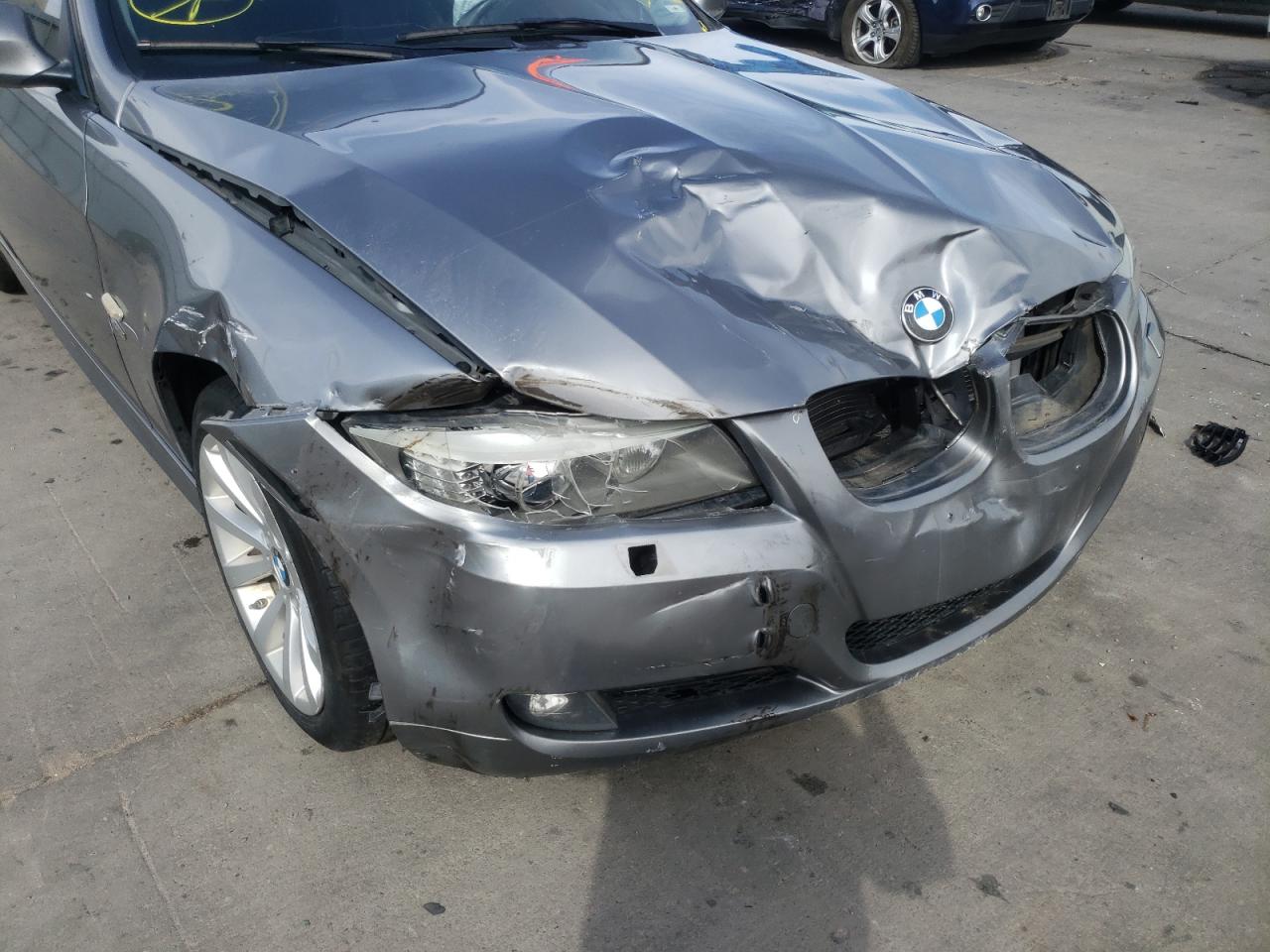 Photo 9 from auction – 2011 BMW 328 XI with VIN WBAPK7C51BA818226