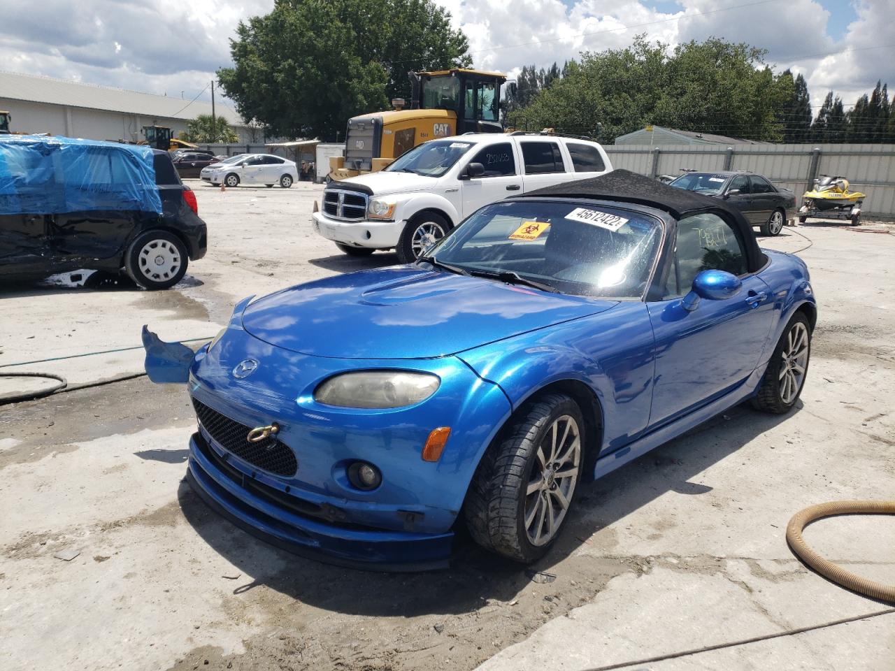 Photo 2 from auction – 2006 MAZDA MX-5 MIATA with VIN JM1NC25F760118562
