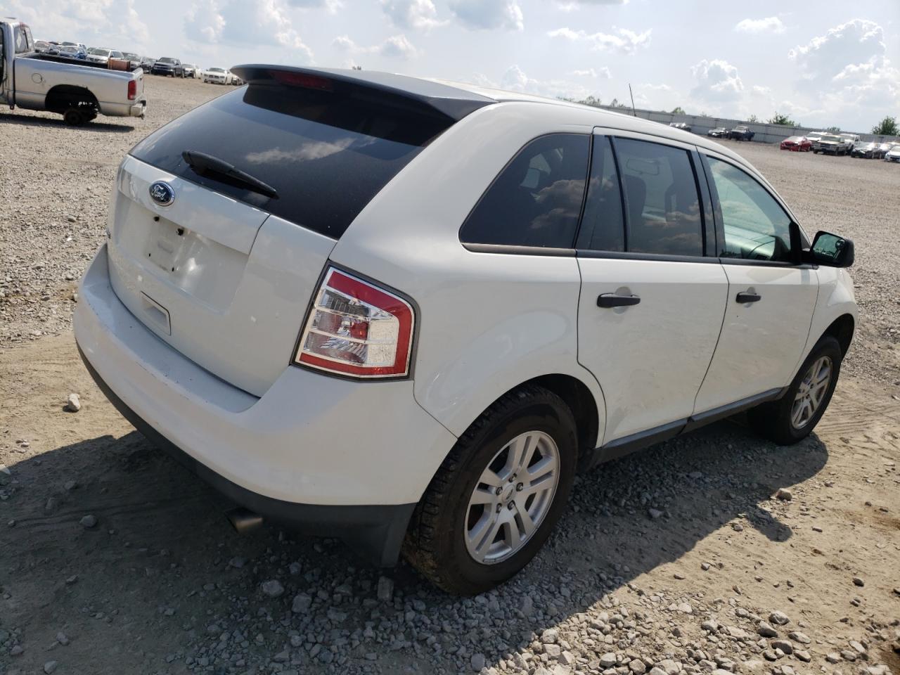 Photo 4 from auction – 2010 FORD EDGE SE with VIN 2FMDK3GC8ABB11422