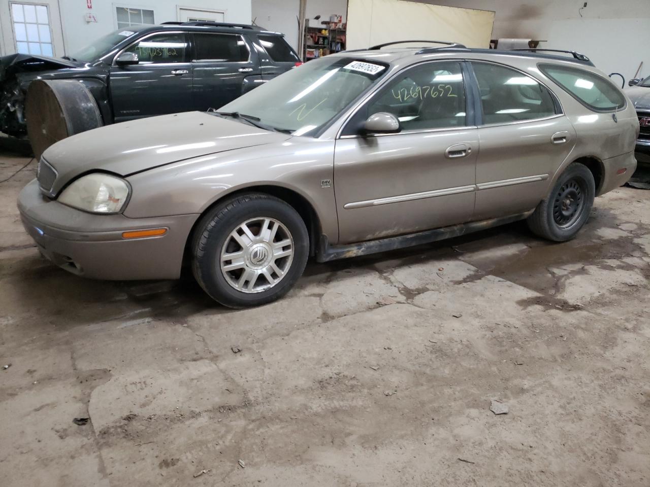 Photo 2 from auction – 2004 MERCURY SABLE LS P with VIN 1MEFM59S74A605552