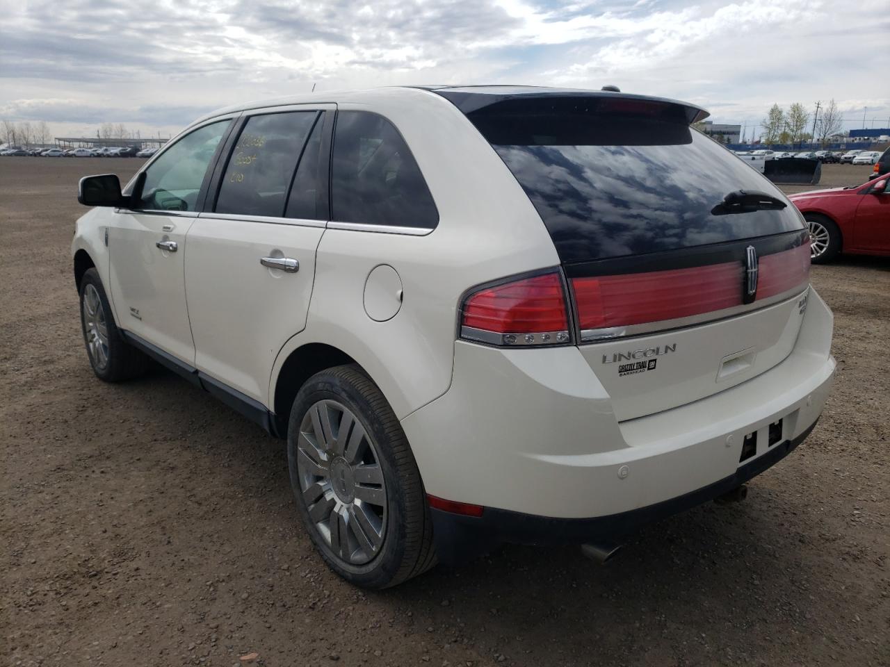 Photo 3 from auction – 2008 LINCOLN MKX with VIN 2LMDU88C78BJ37160
