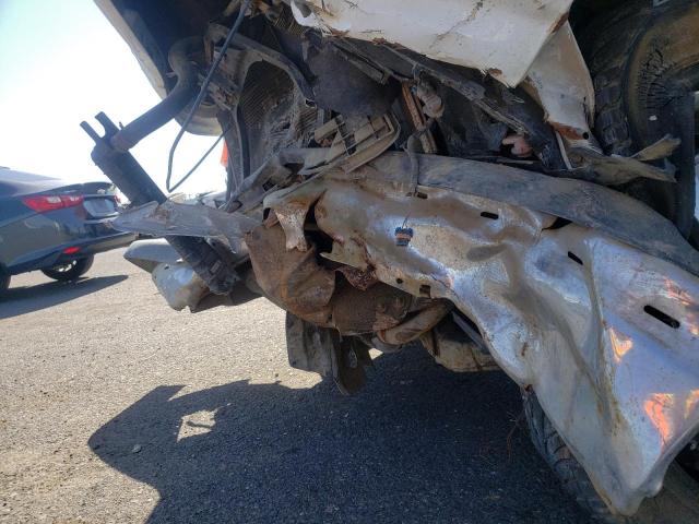 Photo 9 from auction – 2000 CHEVROLET SILVERADO with VIN 2GCEC19VXY1214415