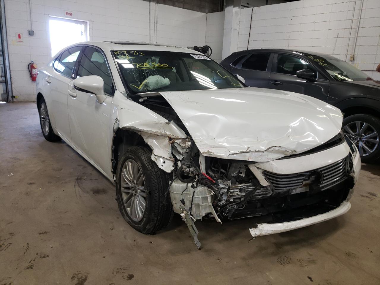 LEXUS ES 350 2013 con VIN JTHBK1GG4D2070105 - Foto de la subasta