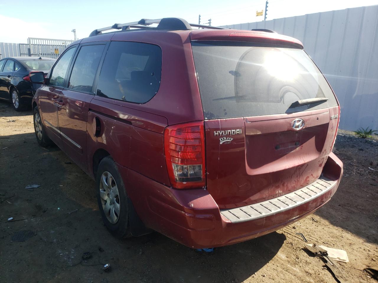 Photo 3 from auction – 2008 HYUNDAI ENTOURAGE with VIN KNDMC233186055219