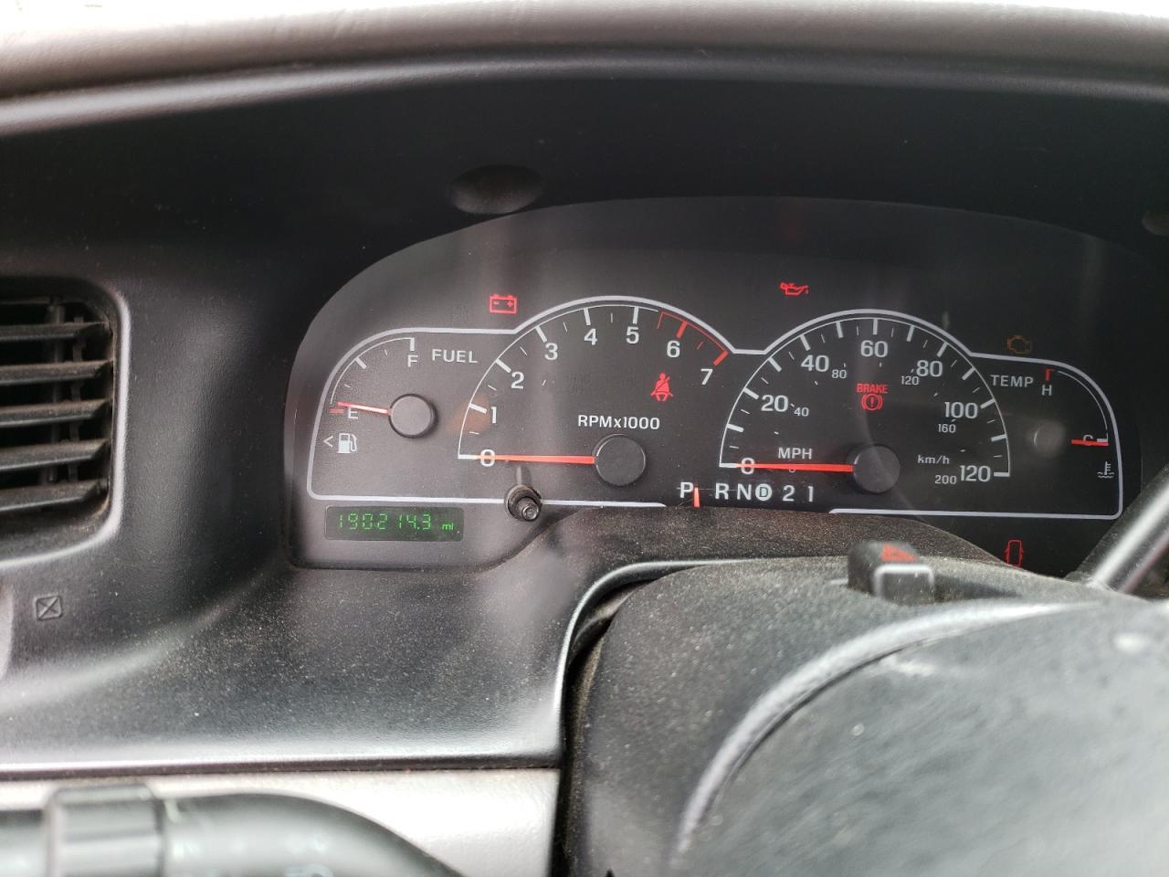 Photo 8 from auction – 2003 FORD WINDSTAR W with VIN 2FMZA50443BB45710