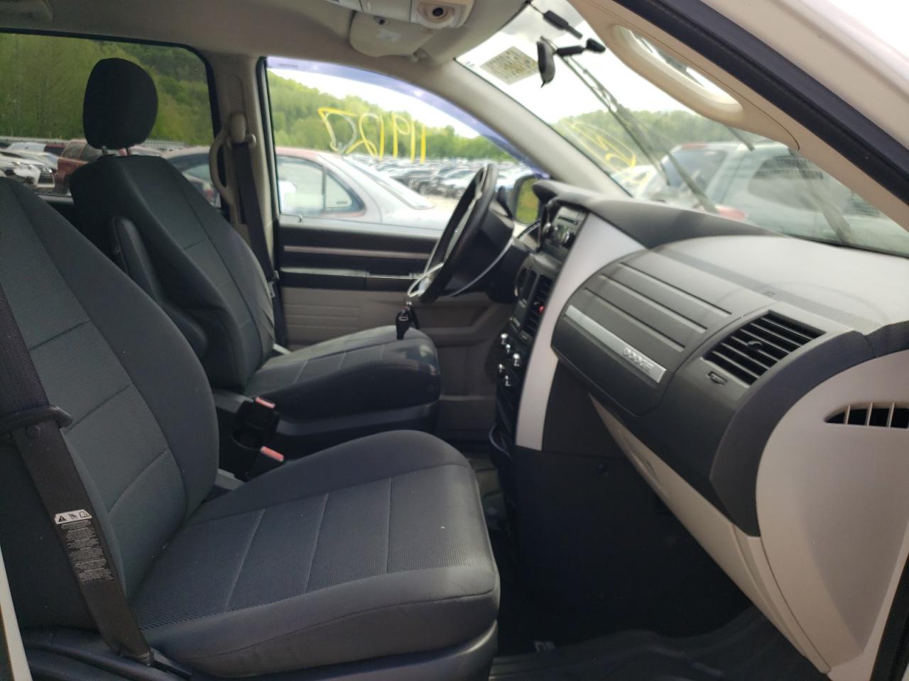 Photo 5 from auction – 2008 DODGE GRAND CARA with VIN 1D8HN54P48B163504