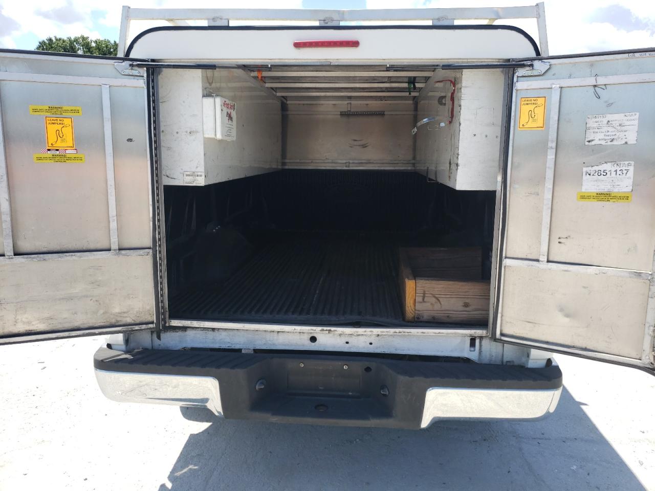 Photo 9 from auction – 2014 FORD F150 with VIN 1FTMF1CM5EKE02399