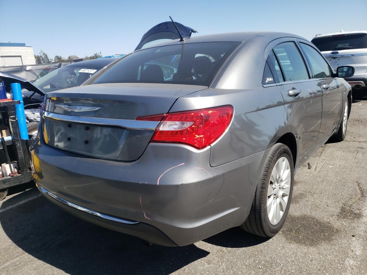 Photo 4 from auction – 2012 CHRYSLER 200 LX with VIN 1C3CCBAB4CN299231