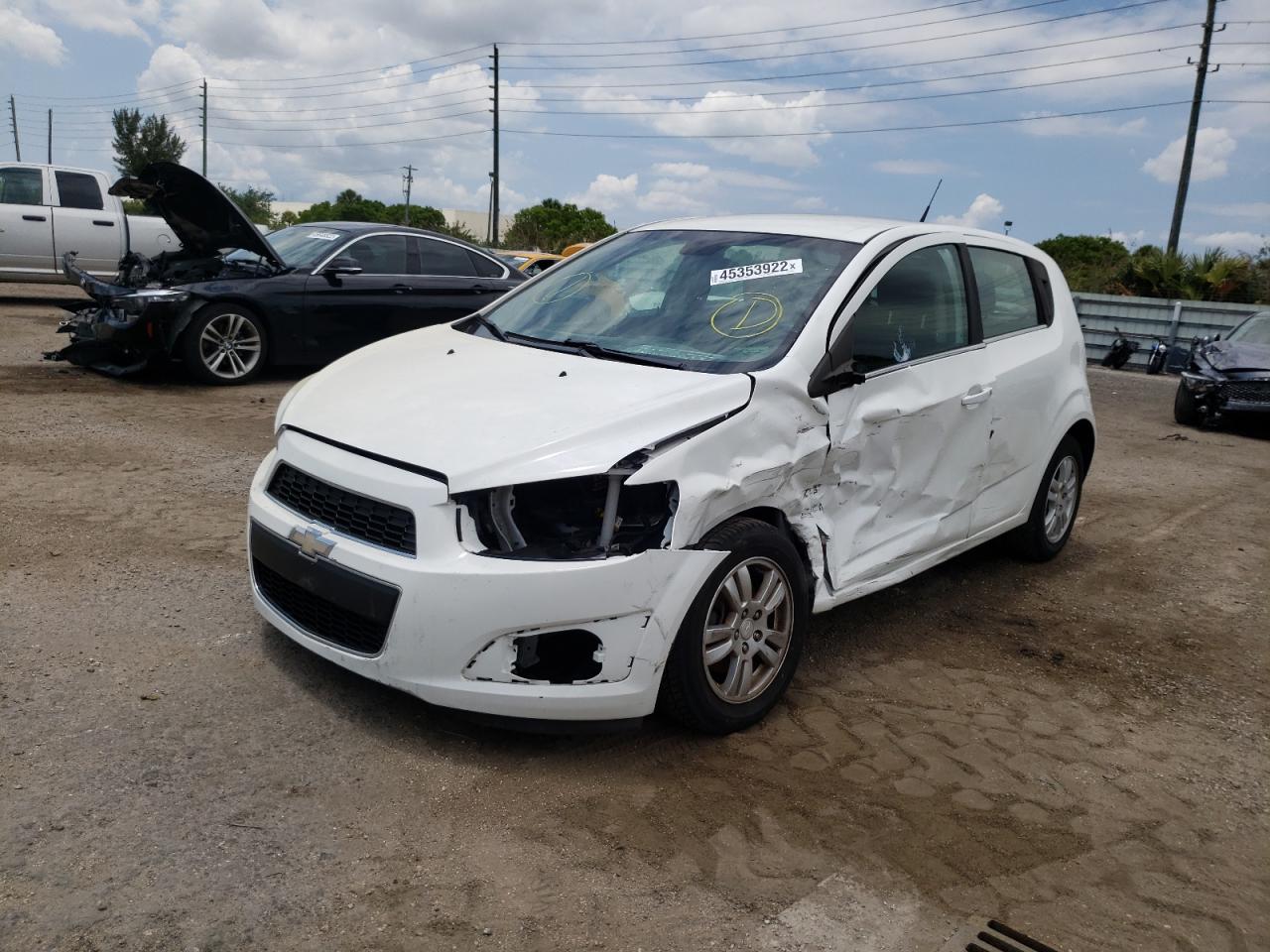Photo 2 from auction – 2013 CHEVROLET SONIC LT with VIN 1G1JC6SG7D4207887