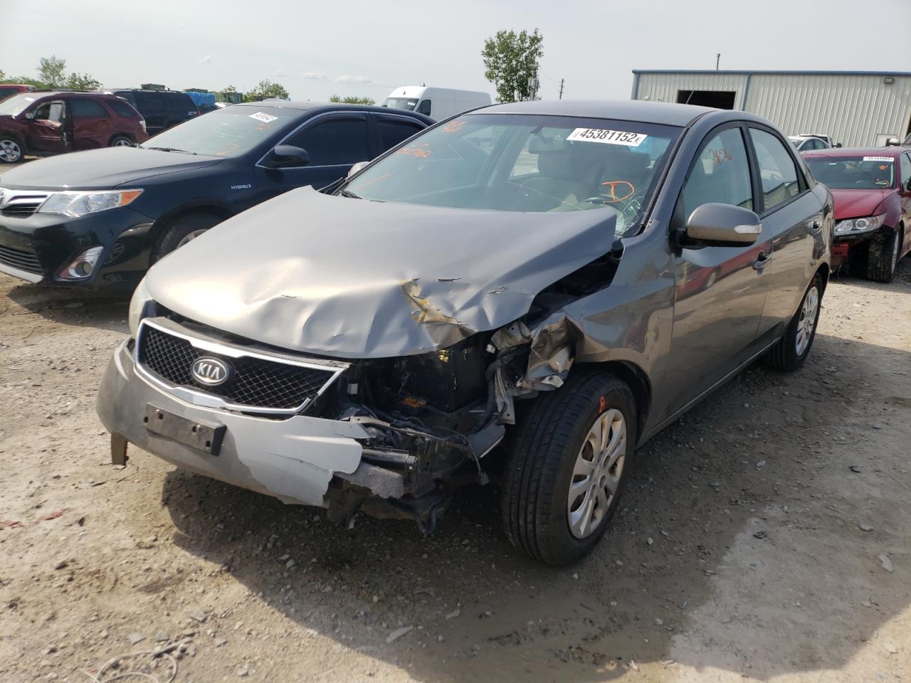 Photo 2 from auction – 2010 KIA FORTE EX with VIN KNAFU4A22A5050762