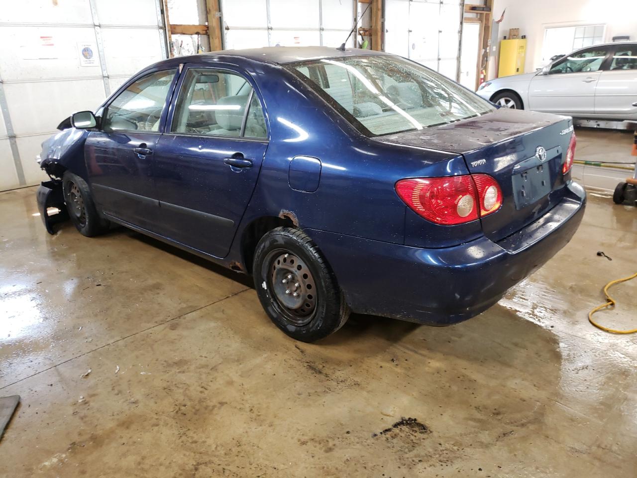 Photo 3 from auction – 2007 TOYOTA COROLLA CE with VIN 1NXBR32E87Z851549