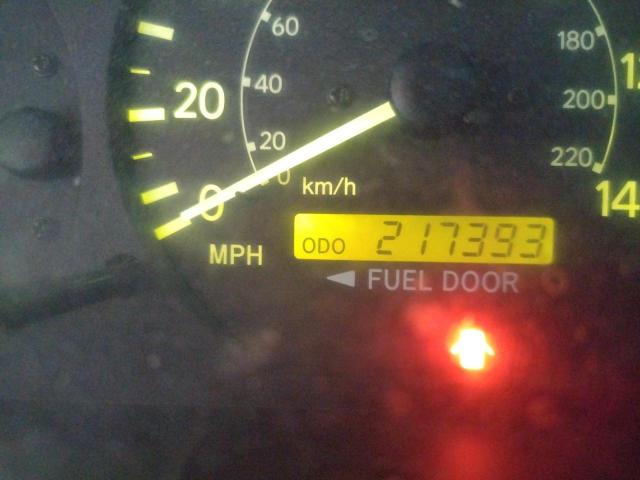 Photo 8 from auction – 2000 TOYOTA CAMRY LE with VIN 4T1BF22K3YU104869