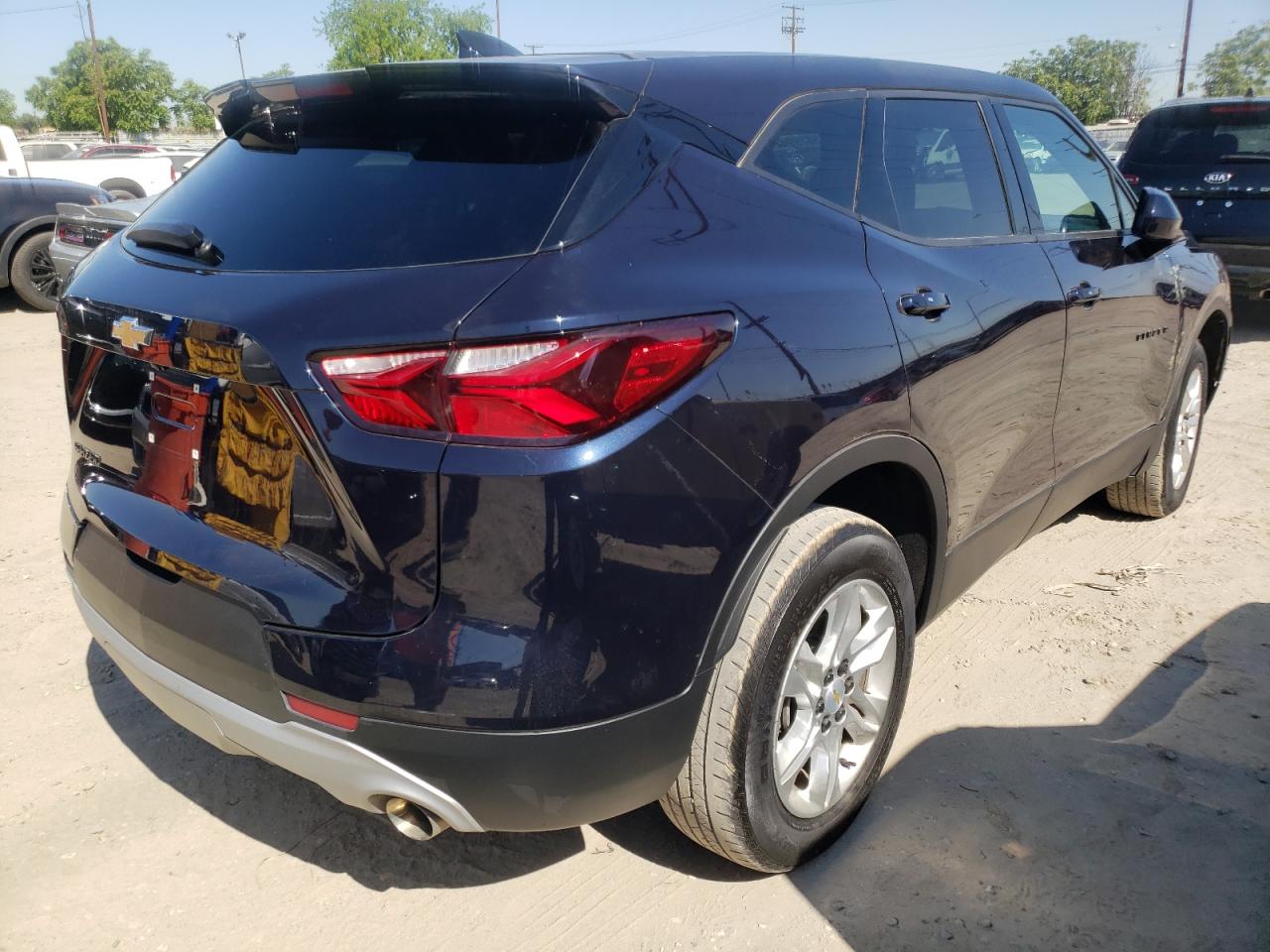 Photo 4 from auction – 2020 CHEVROLET BLAZER 2LT with VIN 3GNKBCRS5LS574087