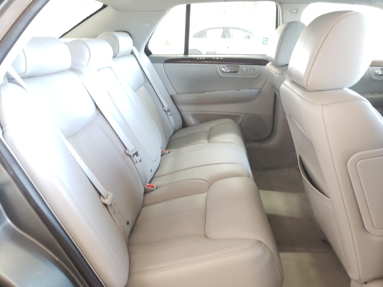 Photo 6 from auction – 2008 CADILLAC DTS with VIN 1G6KD57YX8U188331