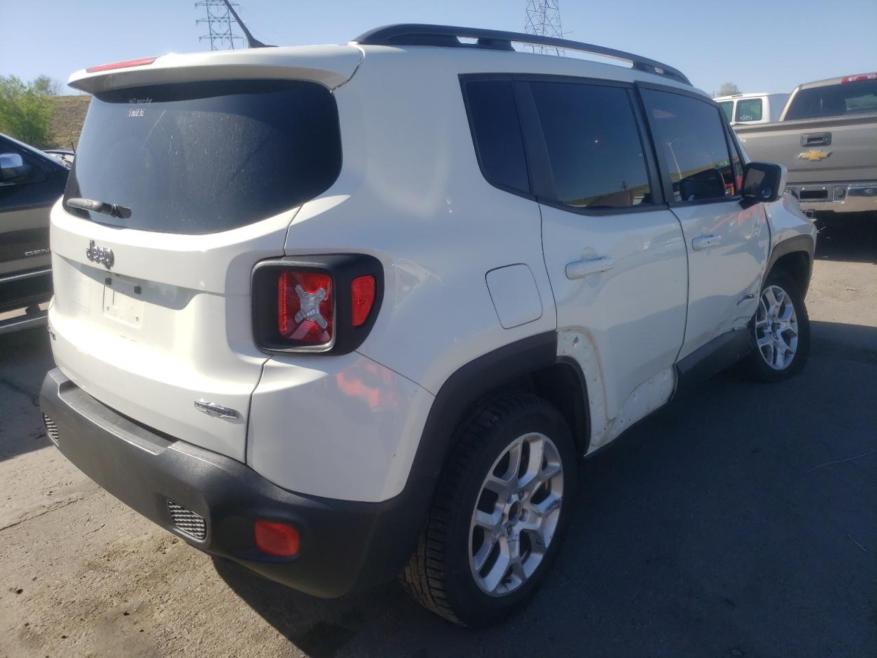 Photo 4 from auction – 2016 JEEP RENEGADE L with VIN ZACCJBBT2GPC64788