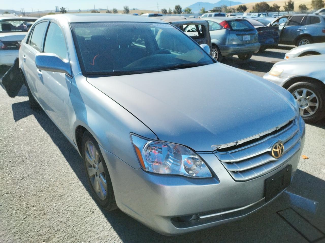 TOYOTA AVALON 4D 2006 with VIN 4T1BK36B16U107620 - Photo from auction