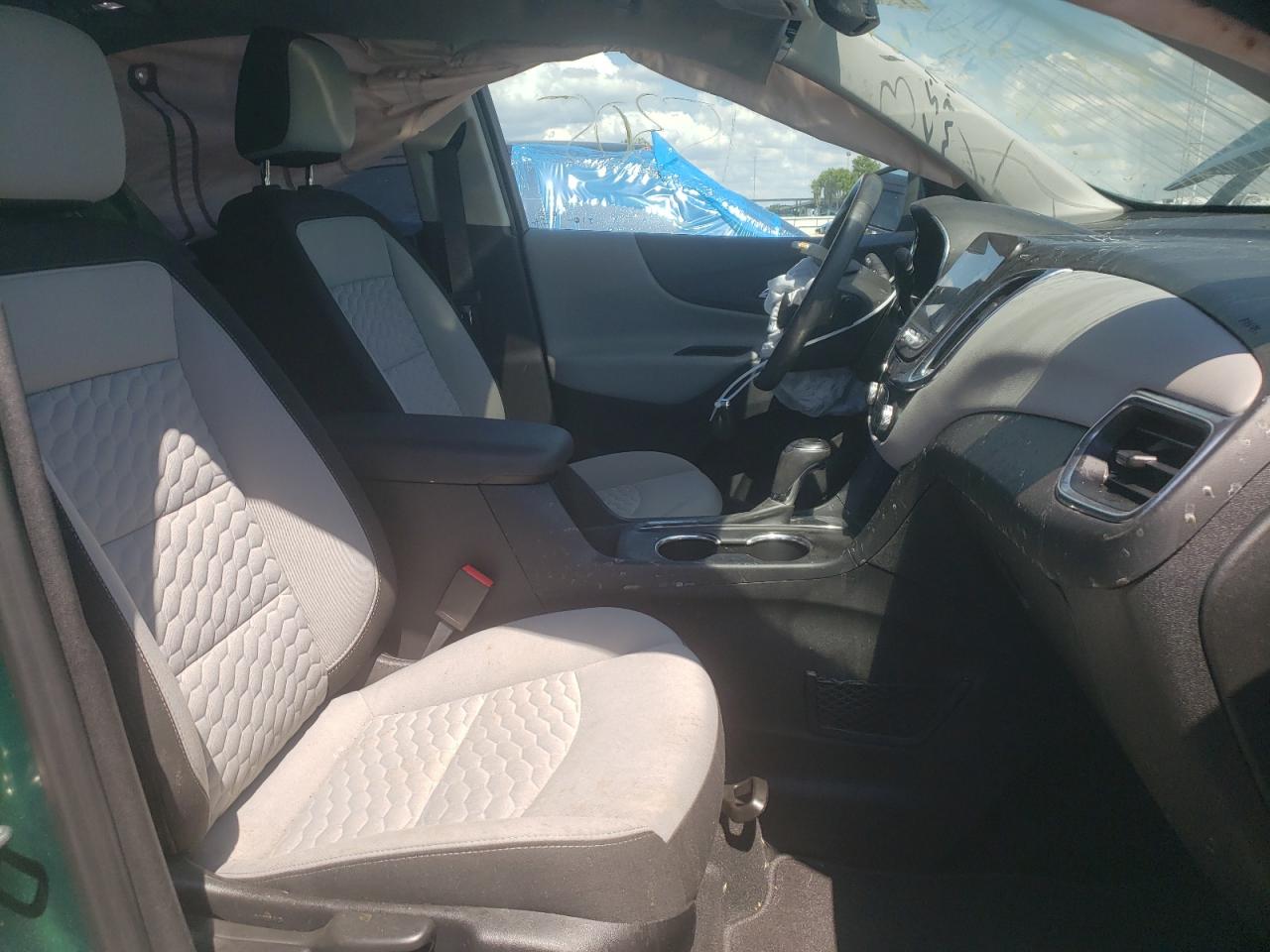Photo 5 from auction – 2018 CHEVROLET EQUINOX LT with VIN 2GNAXJEV3J6318219