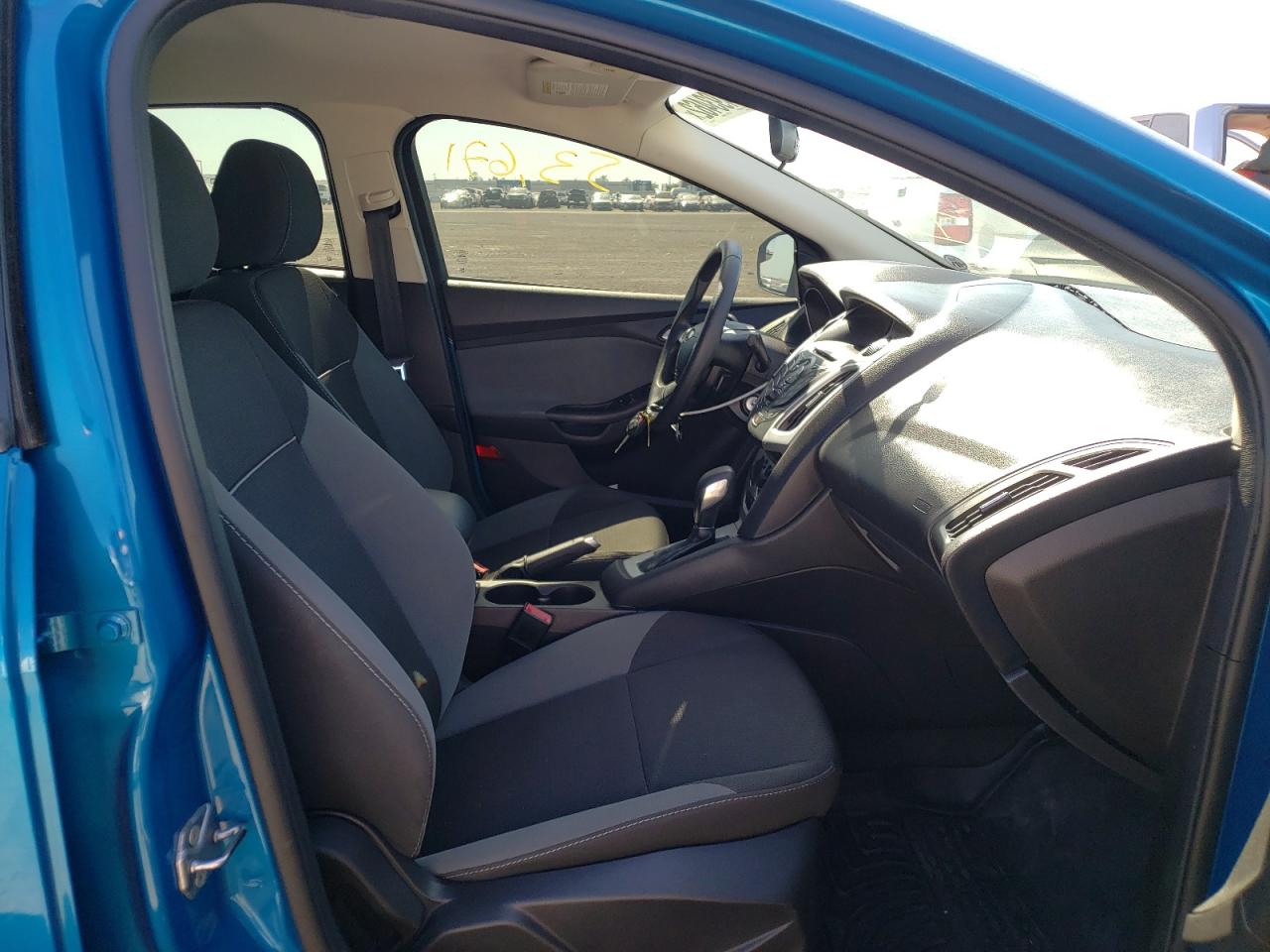 Photo 5 from auction – 2013 FORD FOCUS SE with VIN 1FADP3F29DL251777