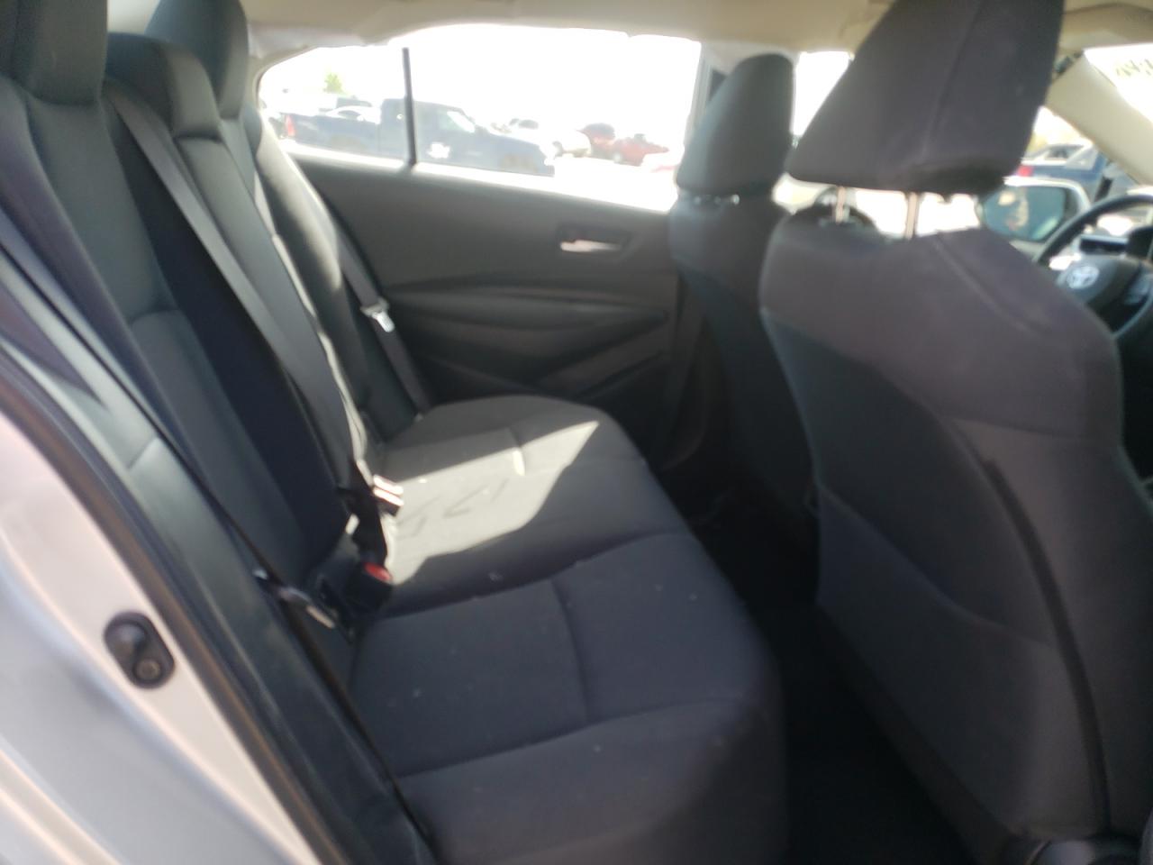 Photo 6 from auction – 2021 TOYOTA COROLLA LE with VIN 5YFEPMAE7MP243500