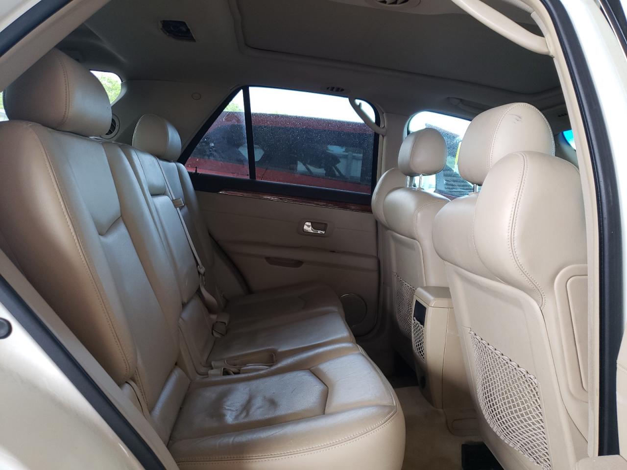 Photo 6 from auction – 2008 CADILLAC SRX with VIN 1GYEE637480169317