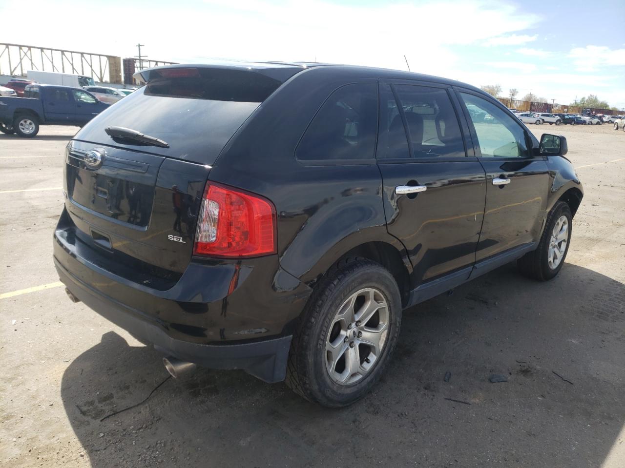 Photo 4 from auction – 2011 FORD EDGE SEL with VIN 2FMDK3JC7BBA79668