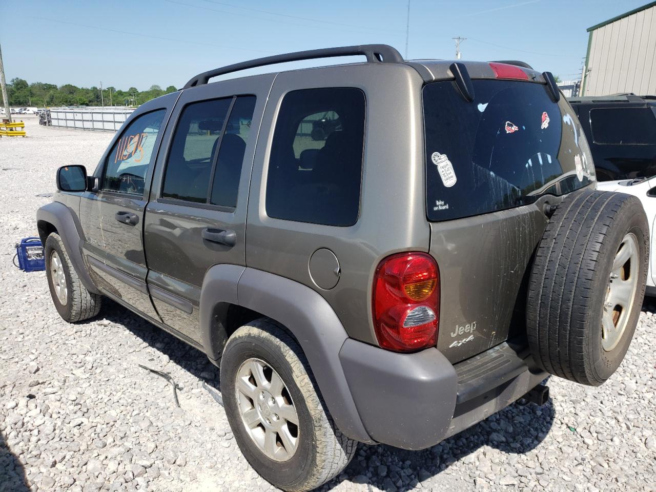 Photo 3 from auction – 2003 JEEP LIBERTY SP with VIN 1J4GL48K83W718426