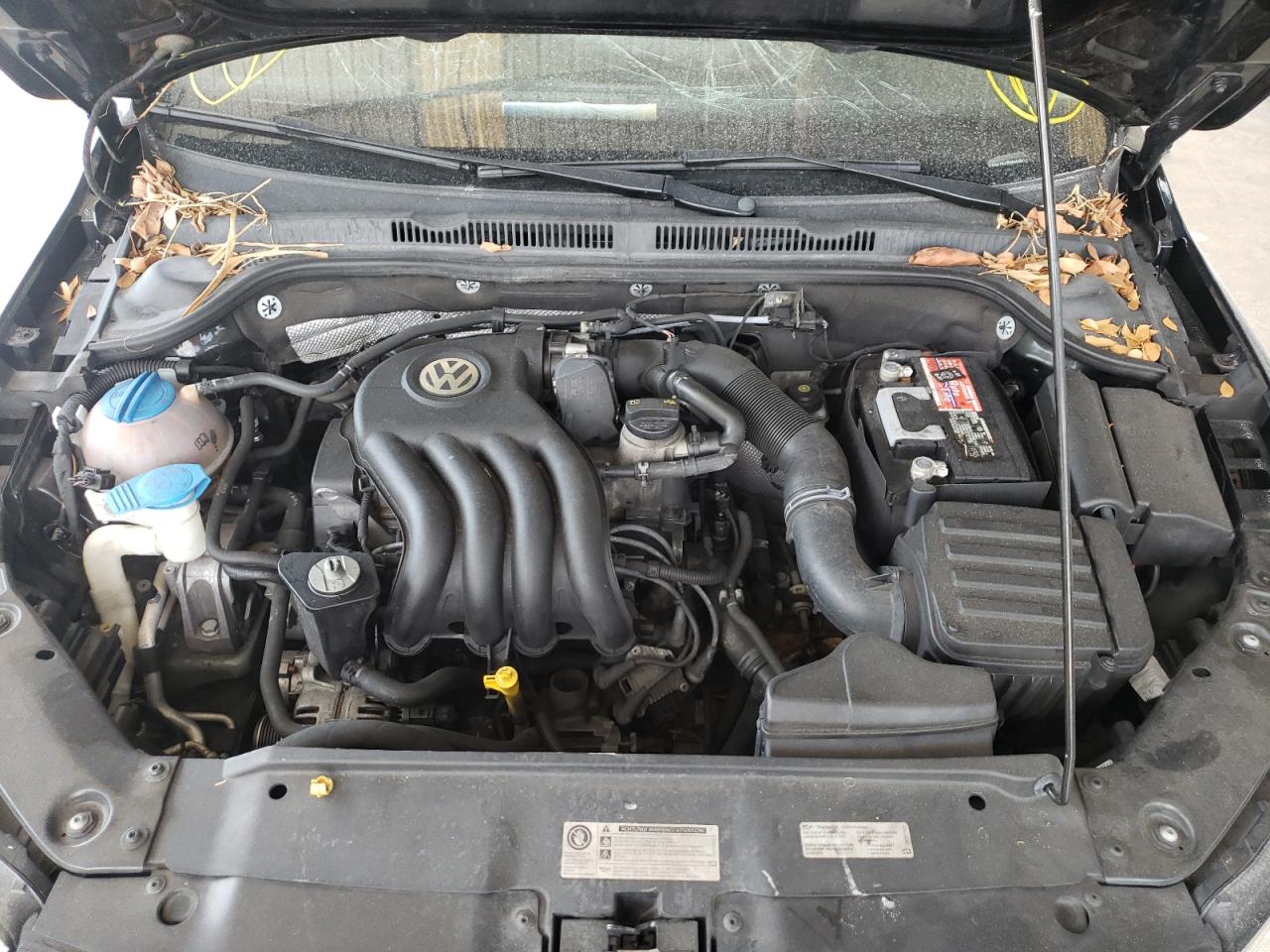 Photo 7 from auction – 2015 VOLKSWAGEN JETTA BASE with VIN 3VW2K7AJ3FM403511