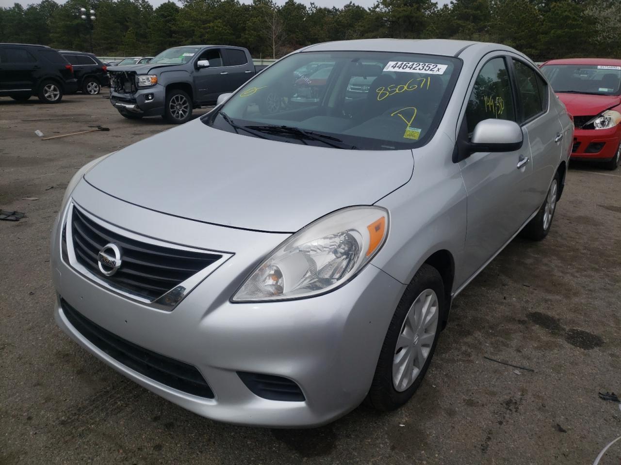 Photo 2 from auction – 2013 NISSAN VERSA S with VIN 3N1CN7AP1DL850671