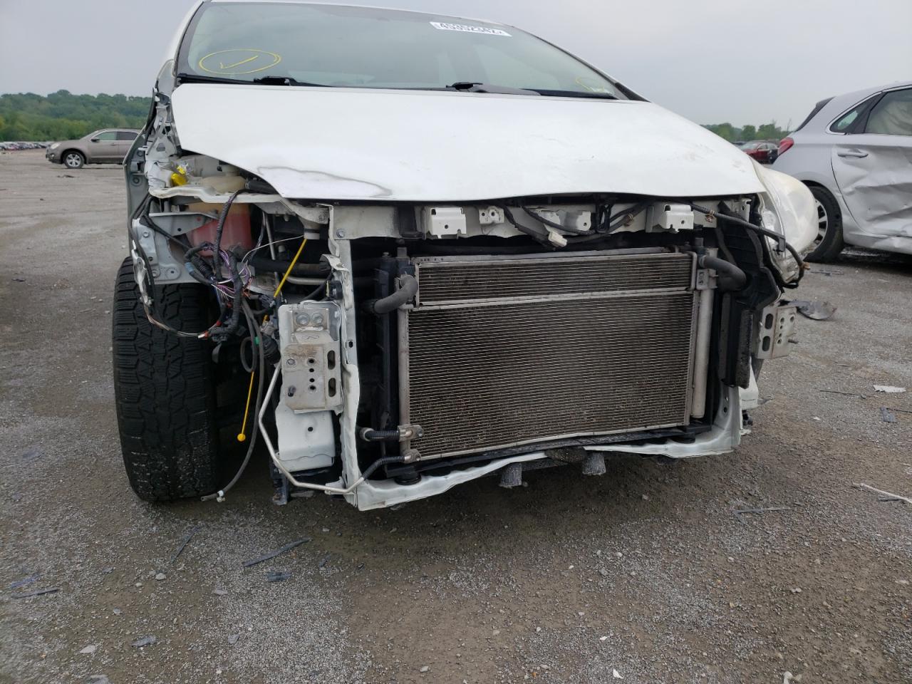 Photo 9 from auction – 2015 TOYOTA PRIUS with VIN JTDKN3DU9F1992604