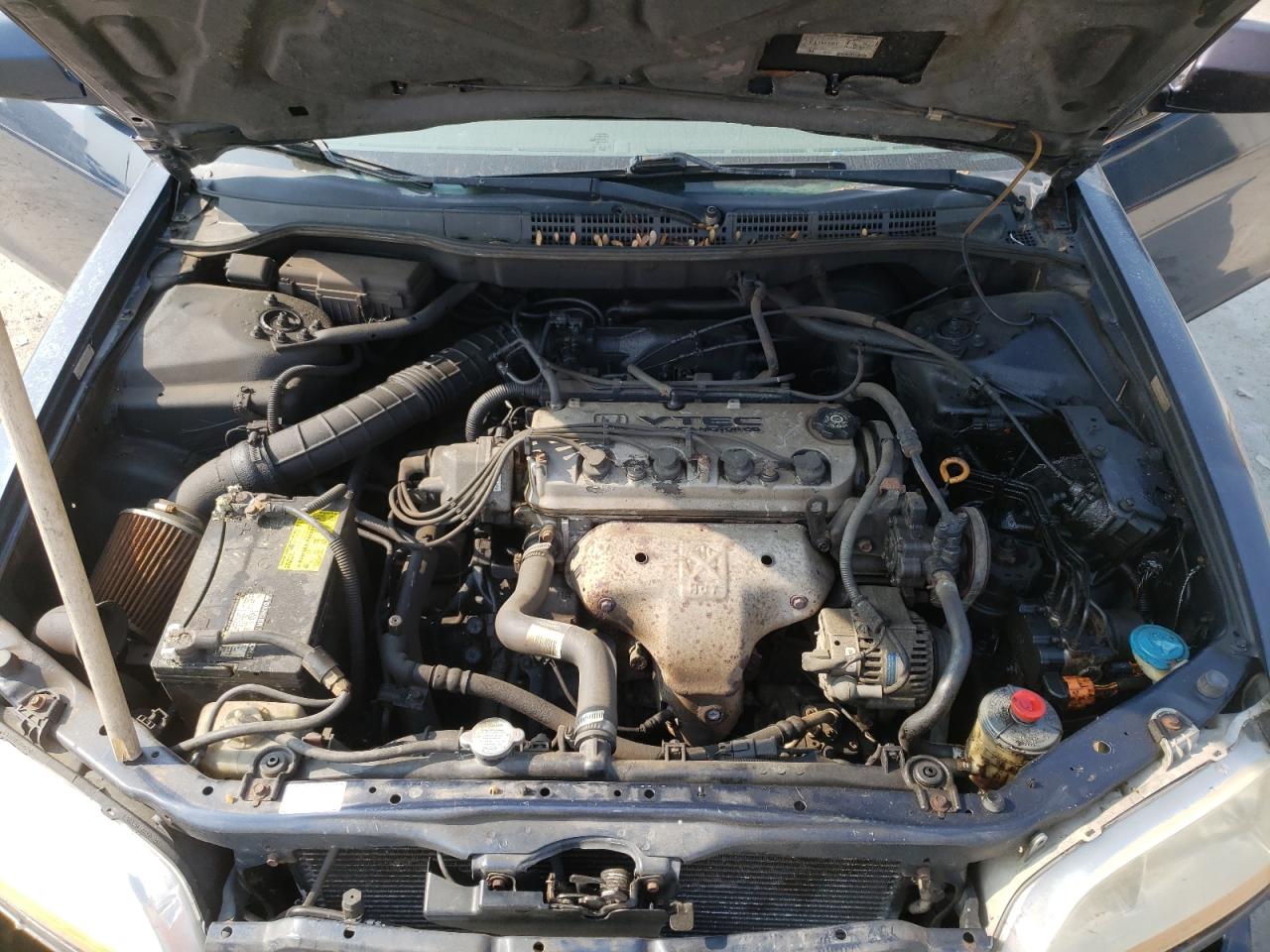 Photo 7 from auction – 2000 HONDA ACCORD with VIN 1HGCG3253YA002304