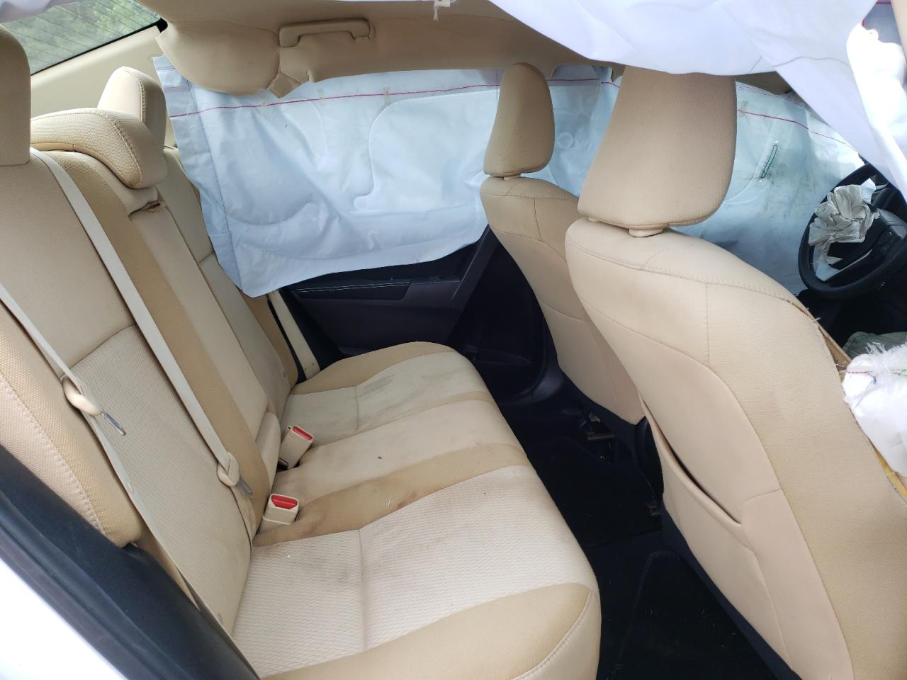 Photo 6 from auction – 2017 TOYOTA COROLLA L with VIN 5YFBURHEXHP579873