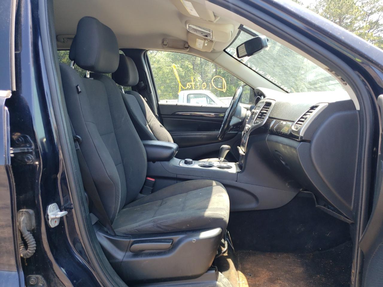 Photo 5 from auction – 2011 JEEP GRAND CHER with VIN 1J4RR4GG7BC567048