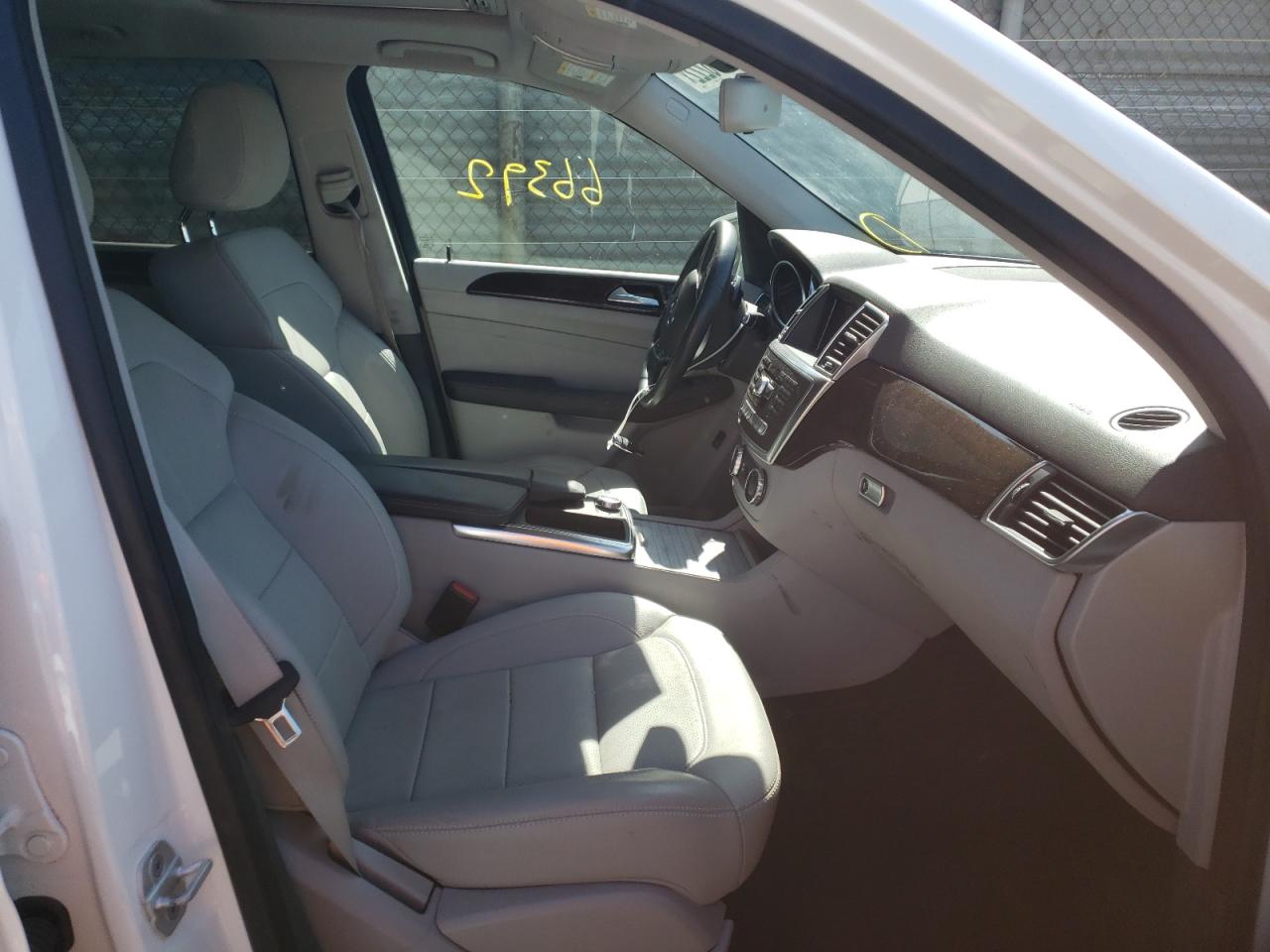 Photo 5 from auction – 2015 MERCEDES-BENZ ML 350 with VIN 4JGDA5JB3FA455967