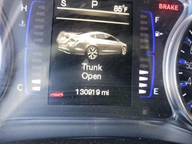 Photo 8 from auction – 2015 CHRYSLER 200 LIMITE with VIN 1C3CCCAB2FN687598
