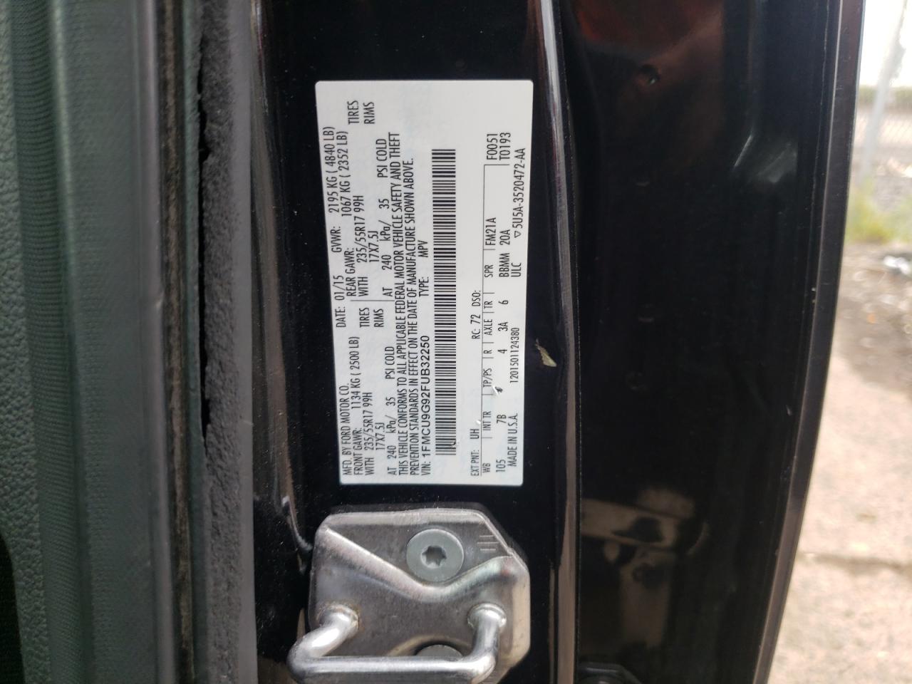 Photo 10 from auction – 2015 FORD ESCAPE SE with VIN 1FMCU9G92FUB32250