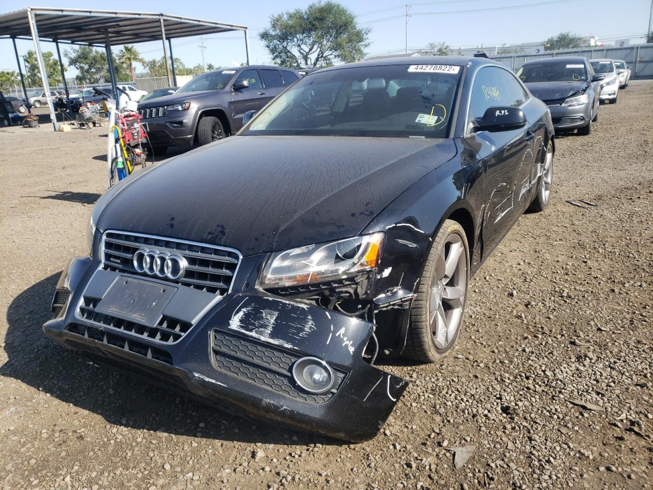Photo 2 from auction – 2010 AUDI A5 PREMIUM with VIN WAULFAFR2AA003711