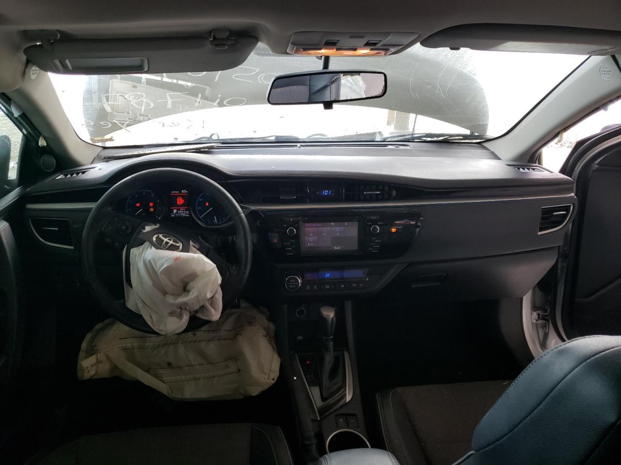 Photo 9 from auction – 2014 TOYOTA COROLLA L with VIN 2T1BURHE0EC011787