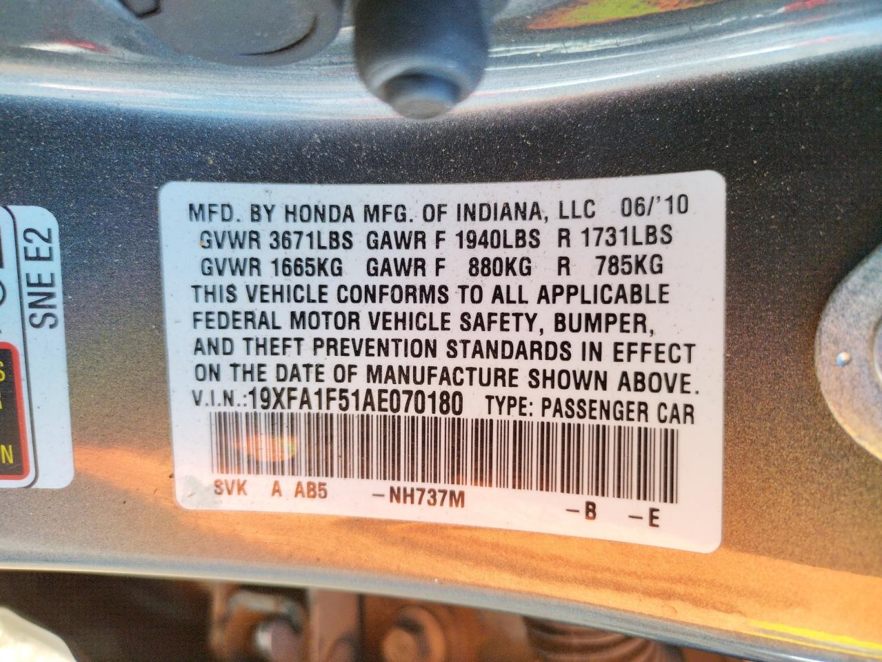 Photo 10 from auction – 2010 HONDA CIVIC LX with VIN 19XFA1F51AE070180
