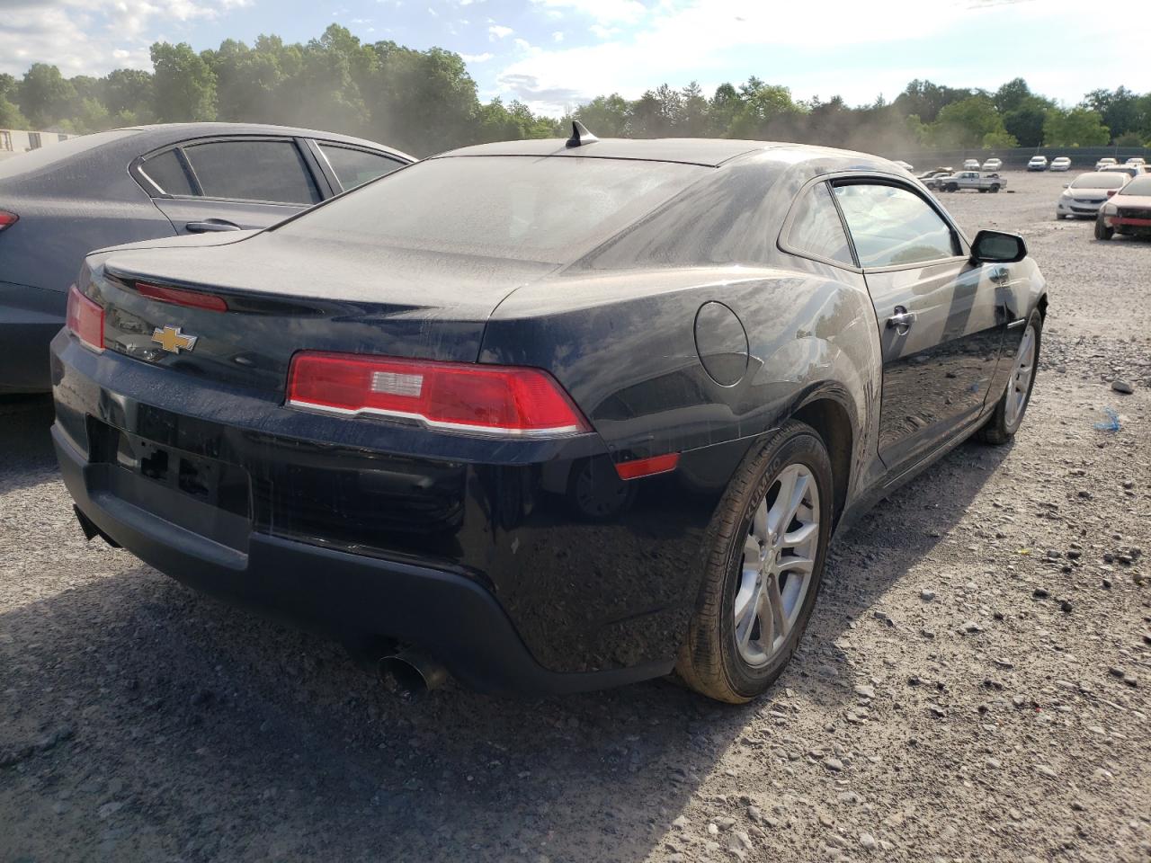 Photo 4 from auction – 2015 CHEVROLET CAMARO LS with VIN 2G1FB1E35F9204121
